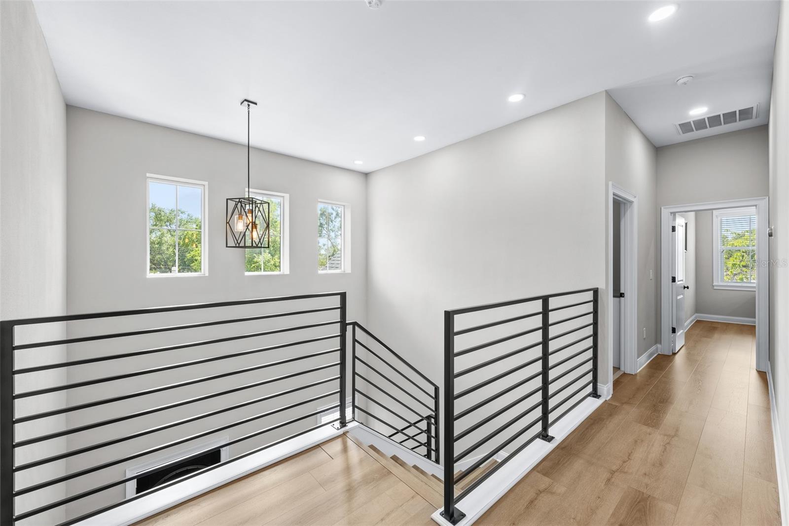 3601 W ROGERS AVE, TAMPA, FL, 33611