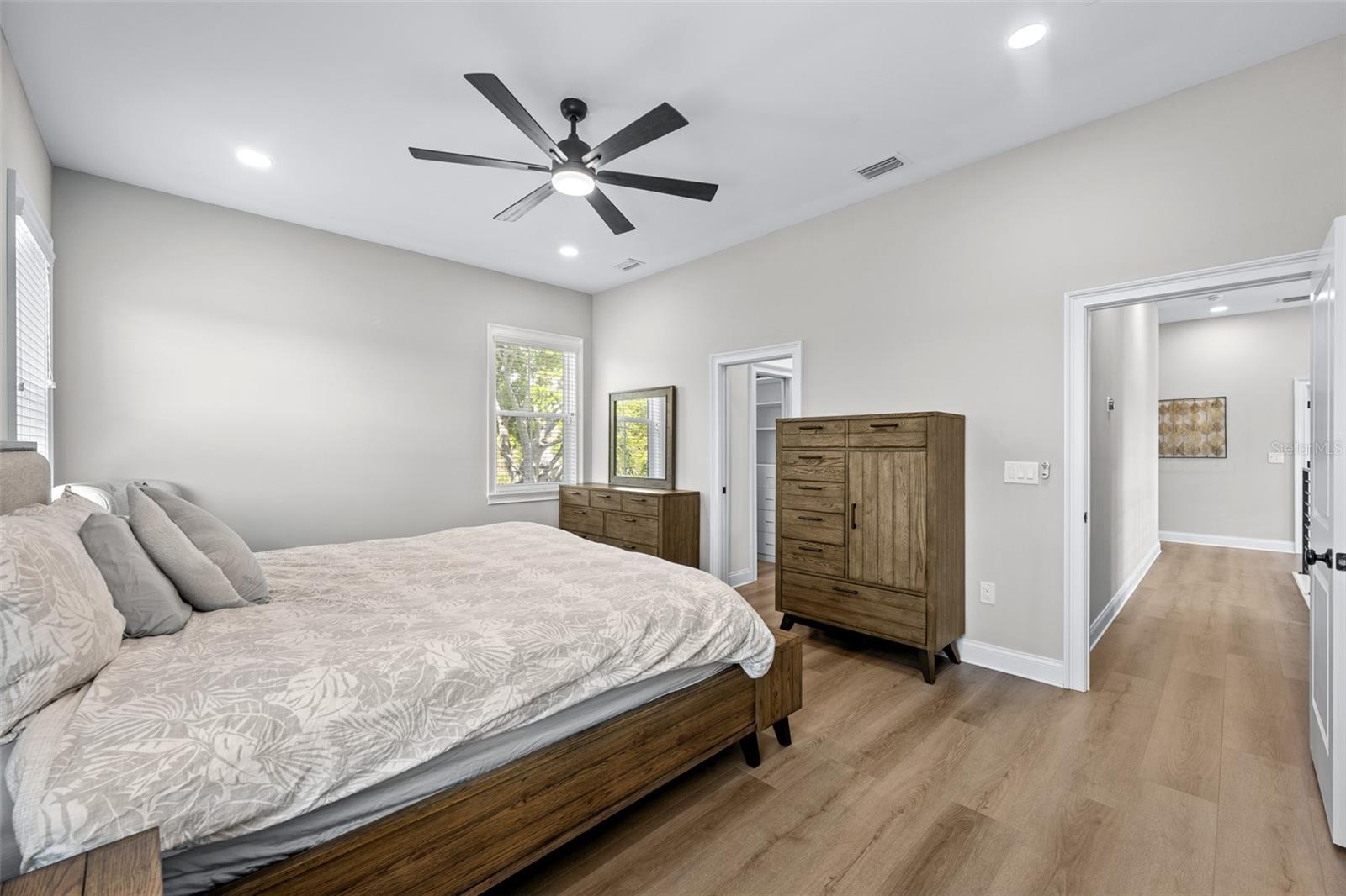 3601 W ROGERS AVE, TAMPA, FL, 33611