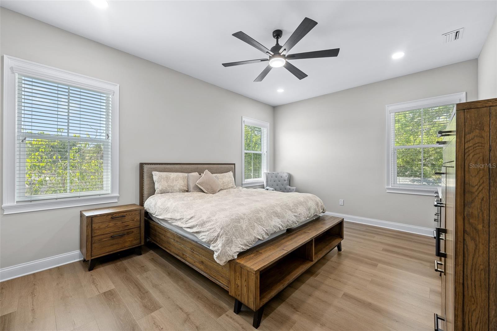 3601 W ROGERS AVE, TAMPA, FL, 33611