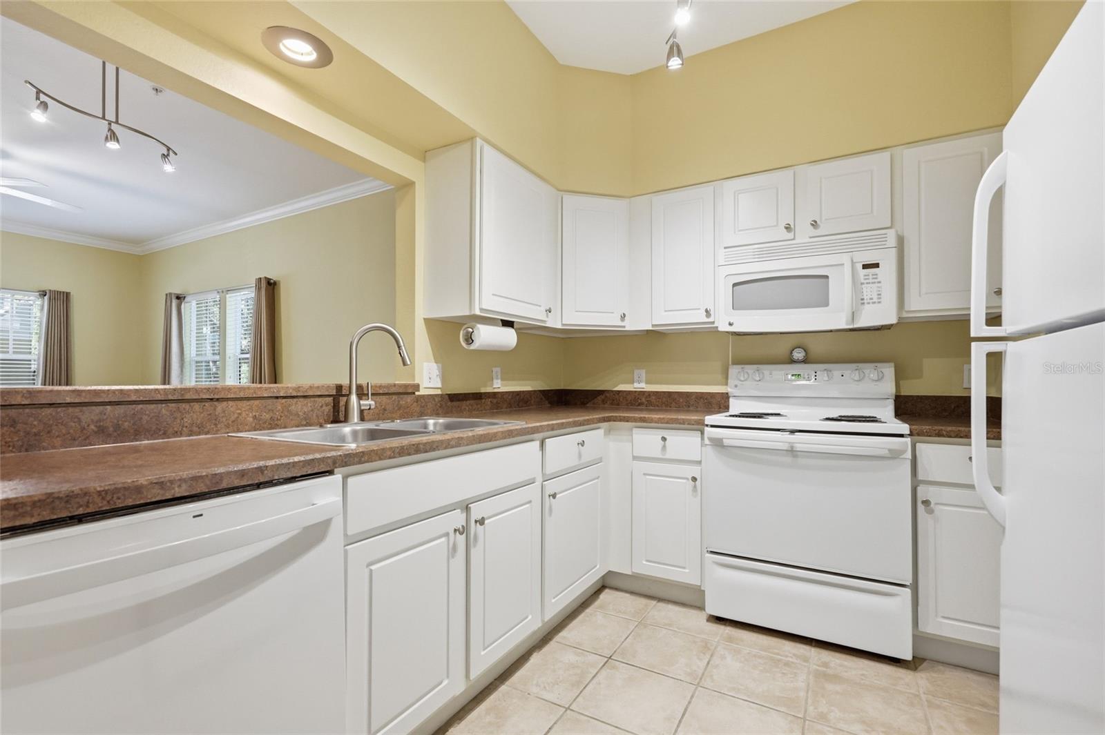 9172 SW 52ND RD #103, GAINESVILLE, FL, 32608