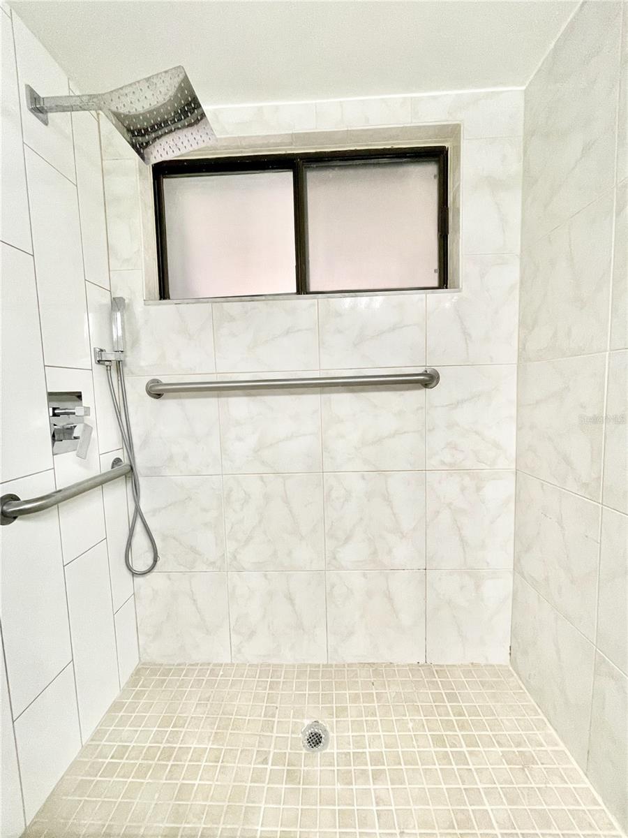 9816 RIVER CREST CT, ORLANDO, FL, 32825