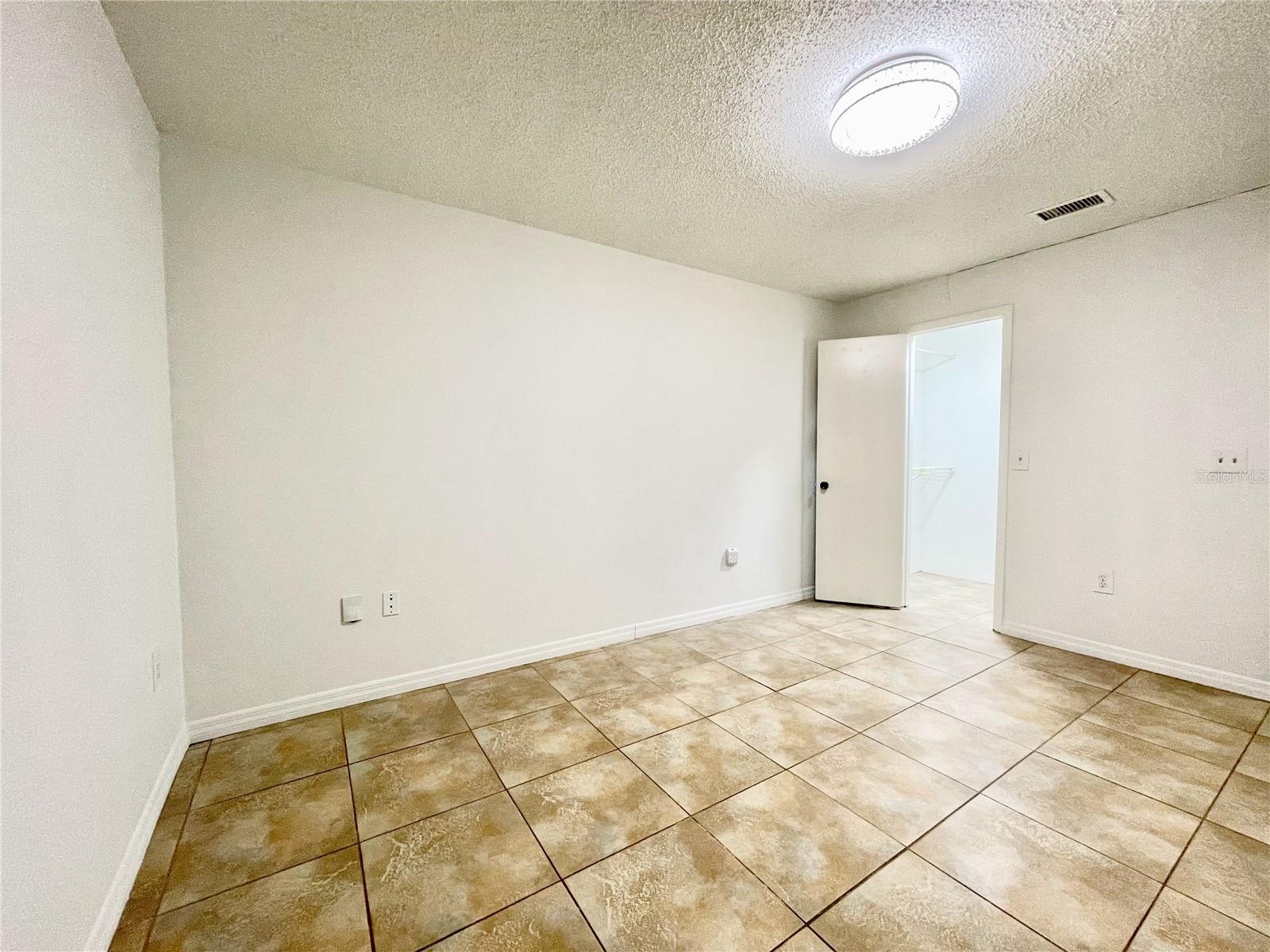 9816 RIVER CREST CT, ORLANDO, FL, 32825