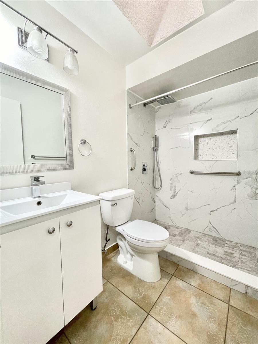 9816 RIVER CREST CT, ORLANDO, FL, 32825