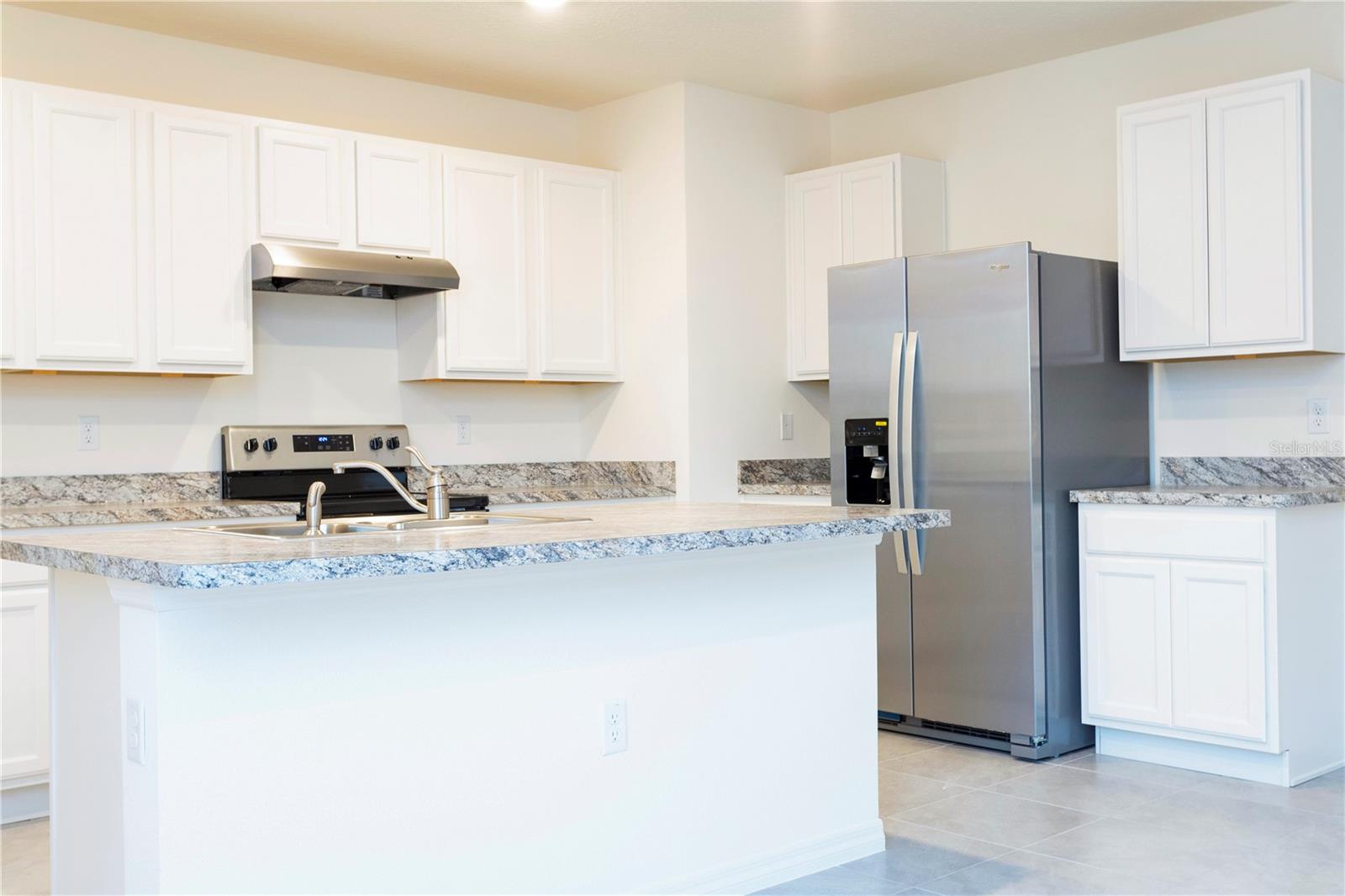 1779 POST OAK DR, DAVENPORT, FL, 33837