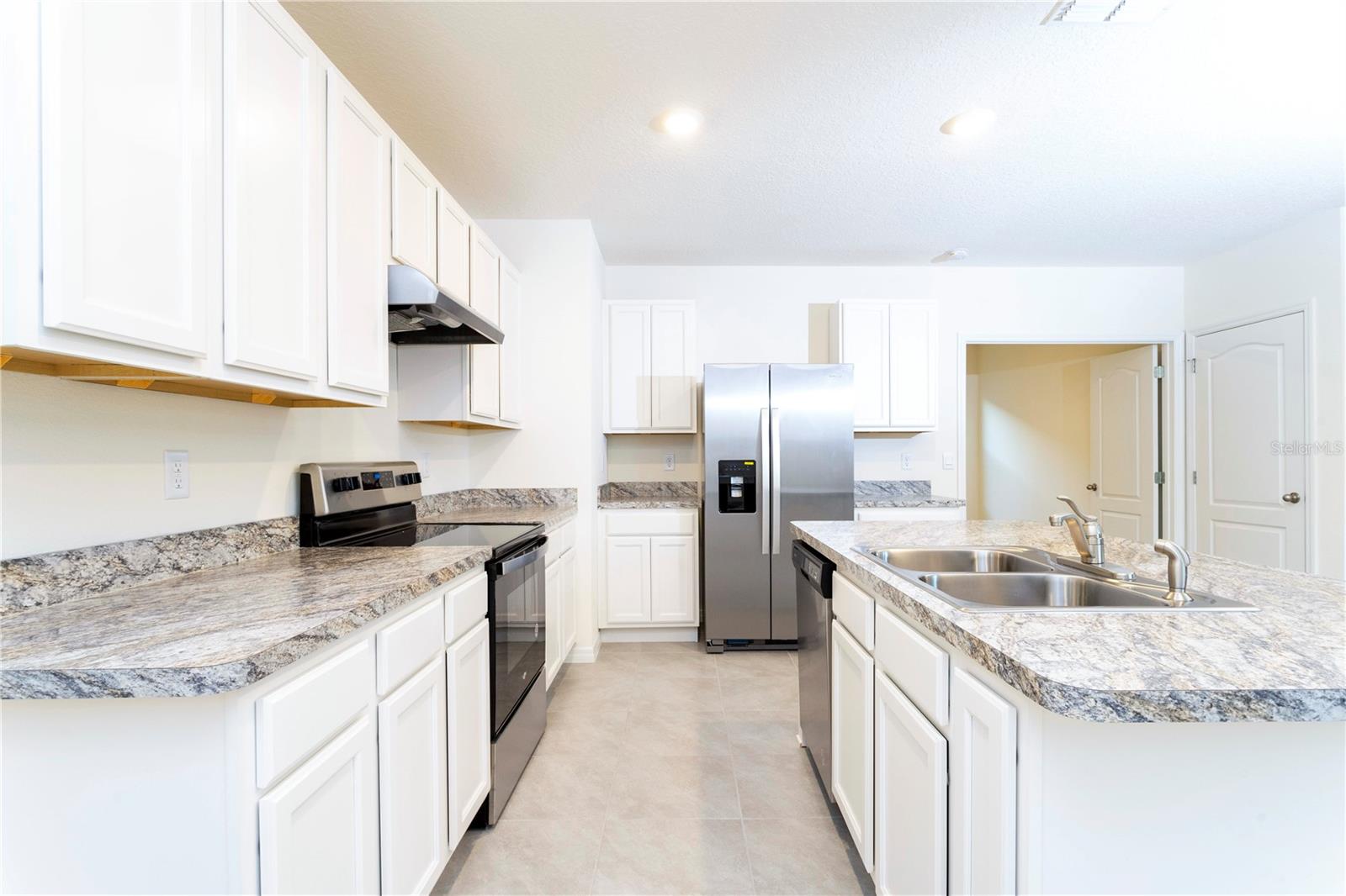 1779 POST OAK DR, DAVENPORT, FL, 33837