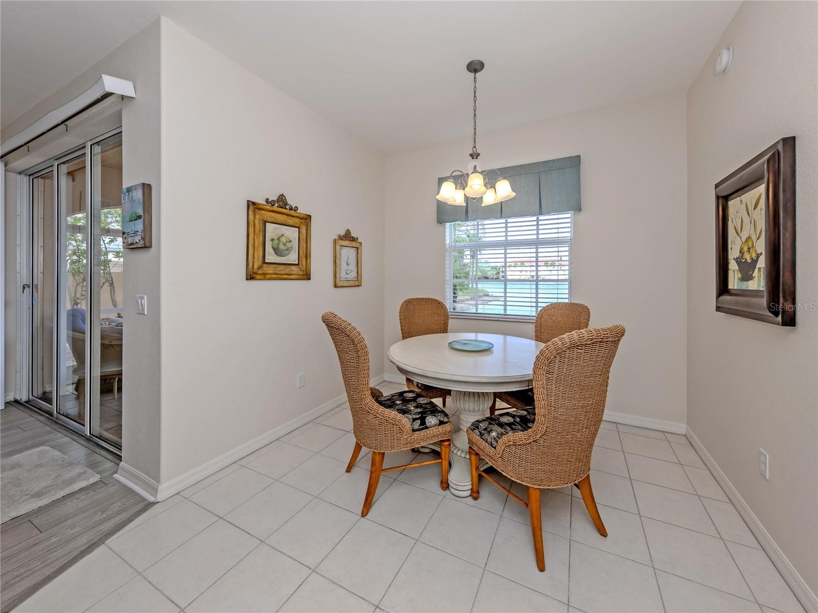 121 N AUBURN RD #11, VENICE, FL, 34292