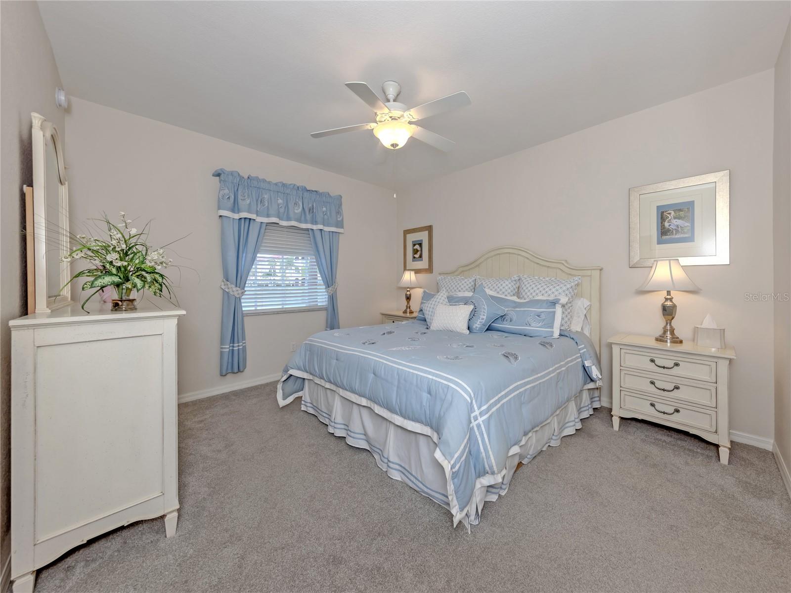 121 N AUBURN RD #11, VENICE, FL, 34292