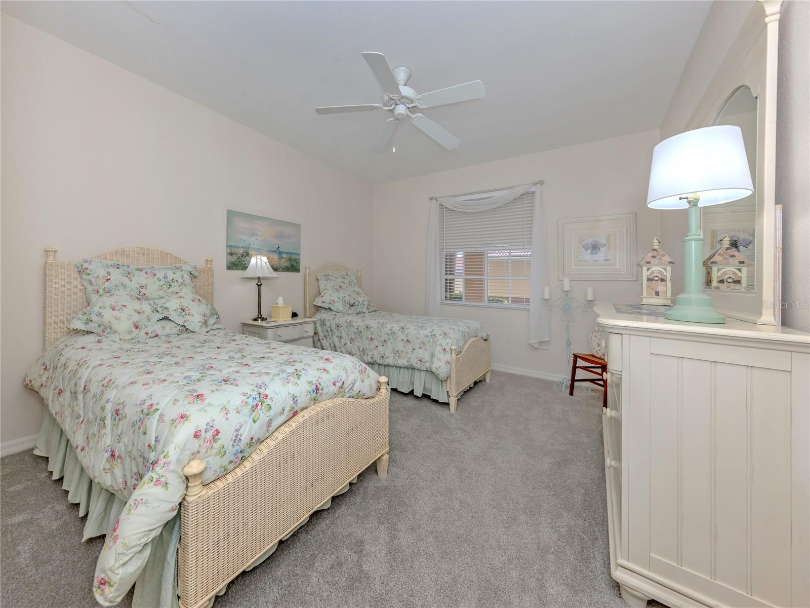 121 N AUBURN RD #11, VENICE, FL, 34292