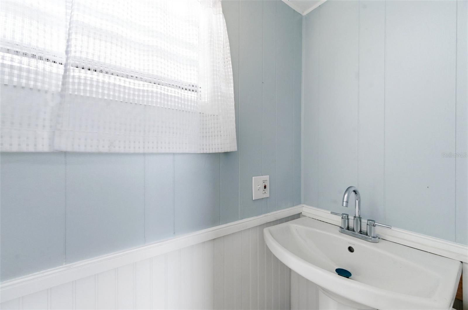 10913 LIBERTY DR, PORT RICHEY, FL, 34668