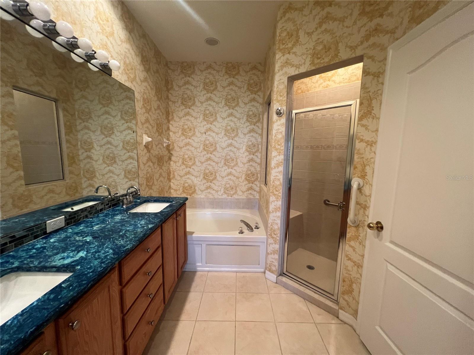 4665 WHISPERING OAKS DR, NORTH PORT, FL, 34287