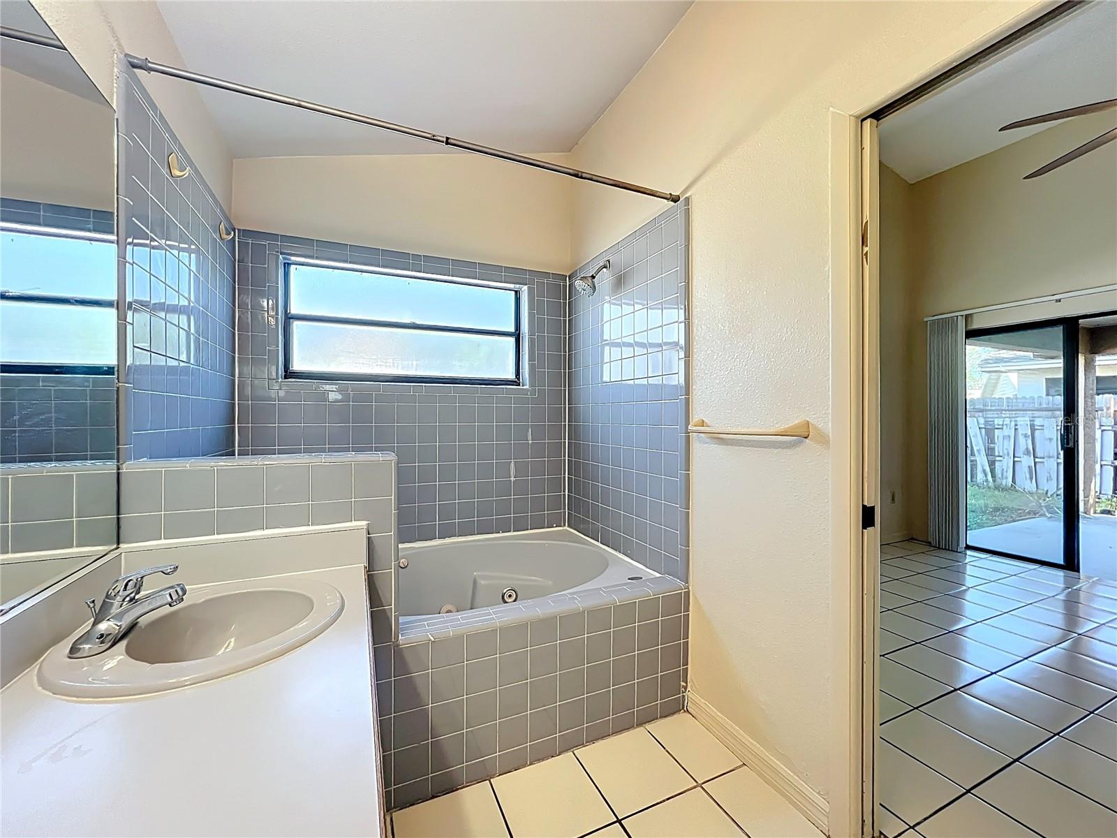 4370 SANDHURST DR, ORLANDO, FL, 32817