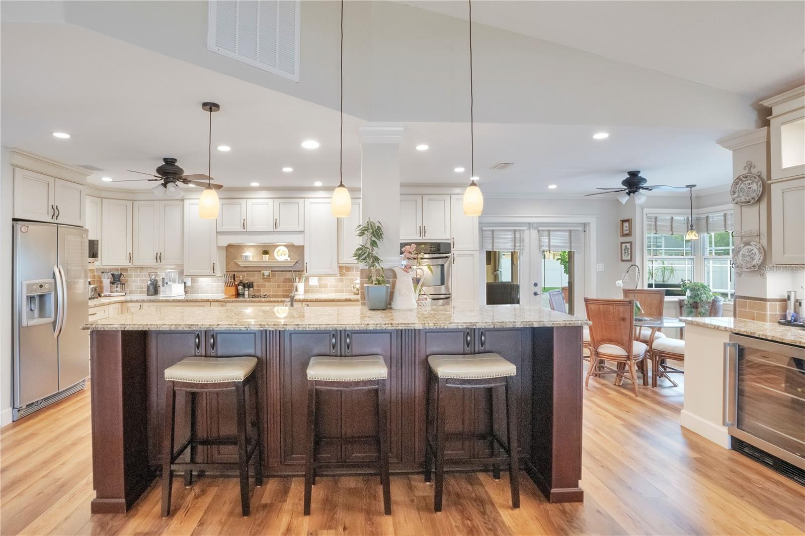 708 HUNTERS RUN BLVD, LAKELAND, FL, 33809