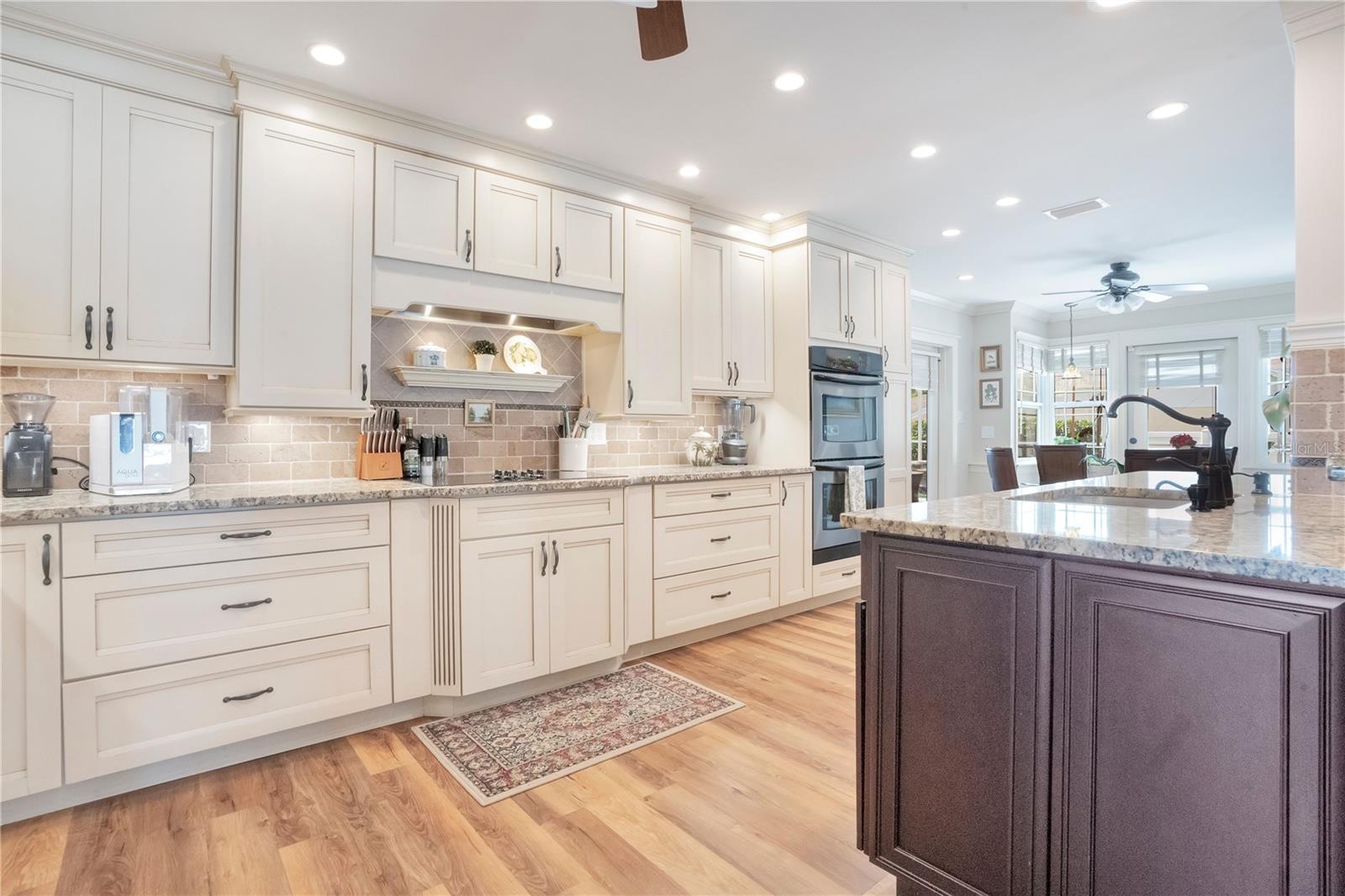 708 HUNTERS RUN BLVD, LAKELAND, FL, 33809