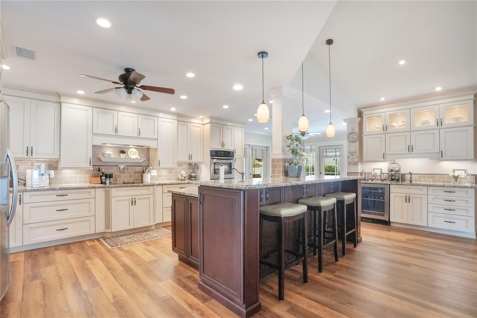 708 HUNTERS RUN BLVD, LAKELAND, FL, 33809