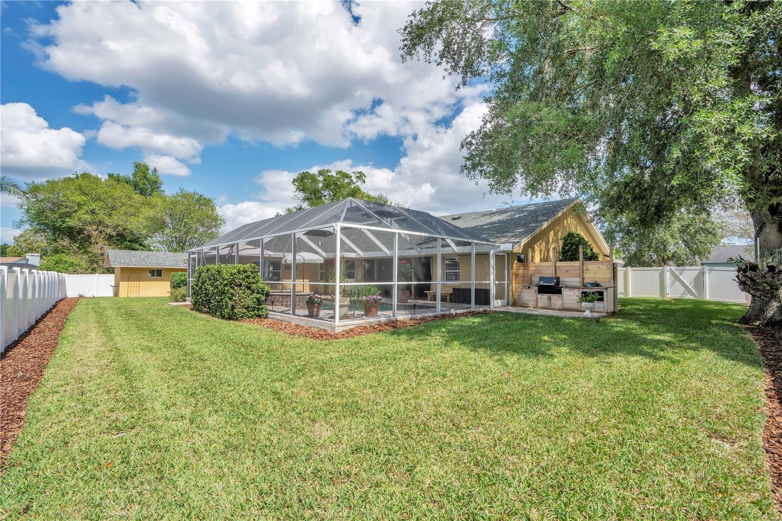 708 HUNTERS RUN BLVD, LAKELAND, FL, 33809