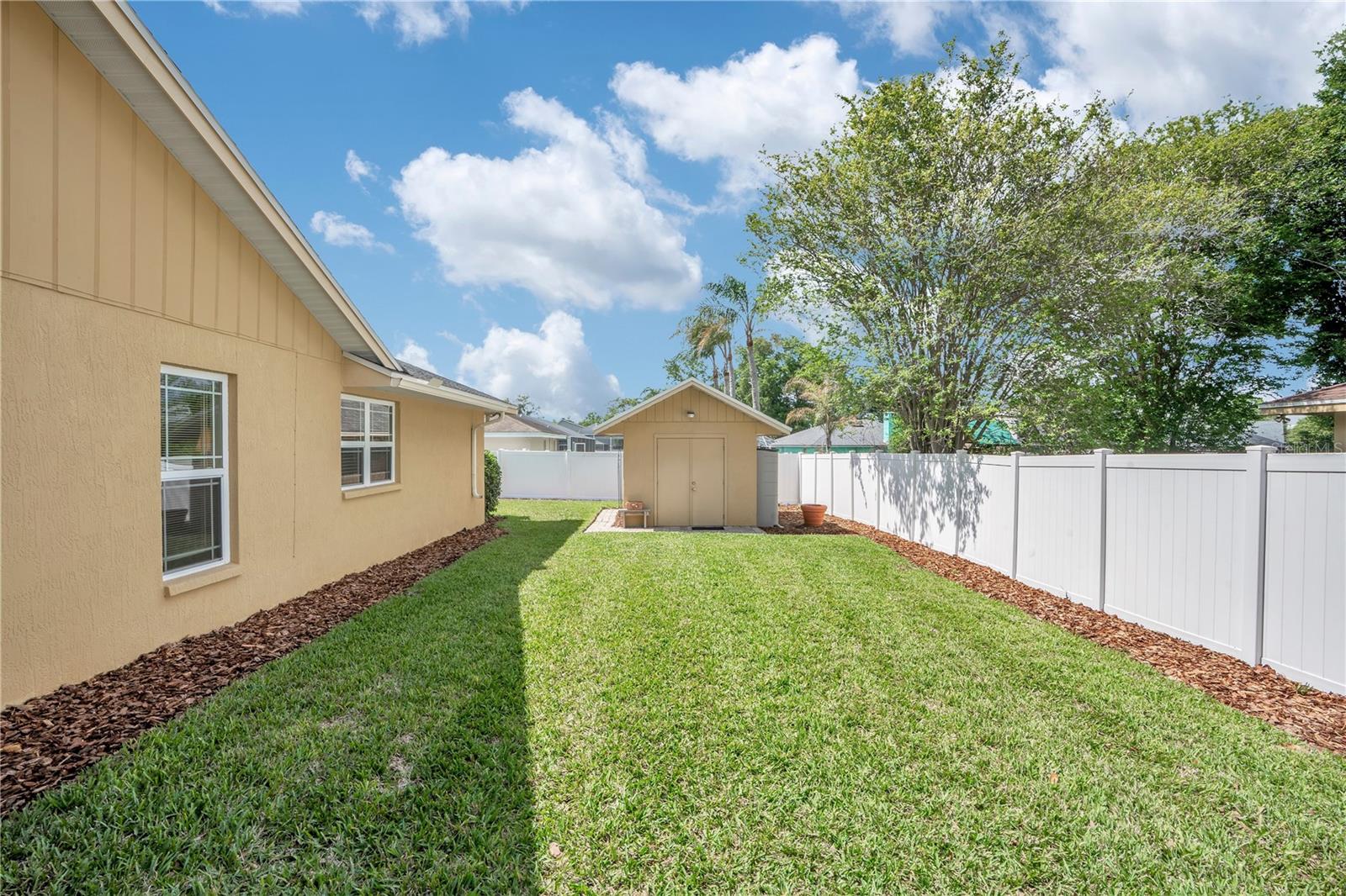 708 HUNTERS RUN BLVD, LAKELAND, FL, 33809