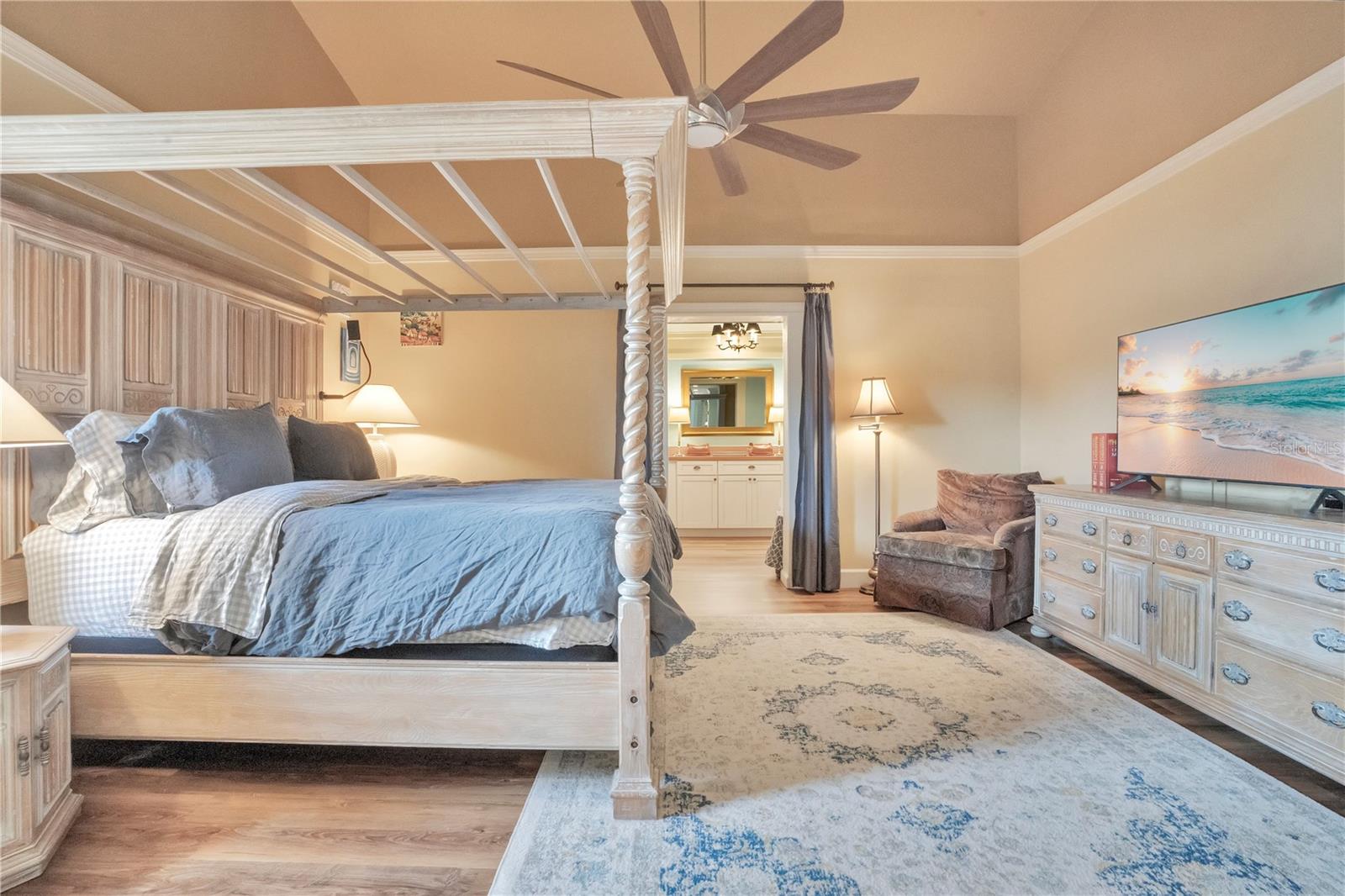 708 HUNTERS RUN BLVD, LAKELAND, FL, 33809