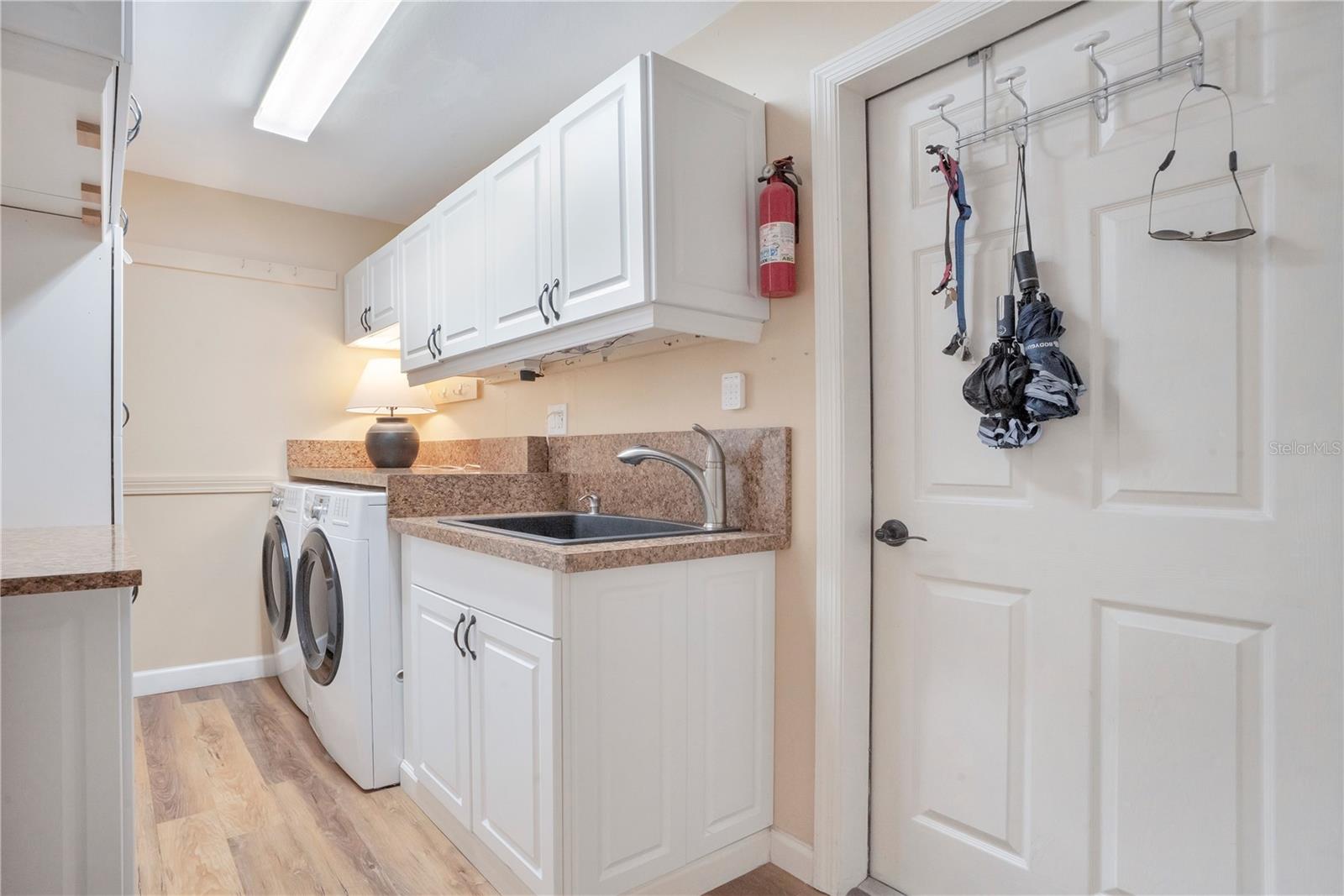 708 HUNTERS RUN BLVD, LAKELAND, FL, 33809