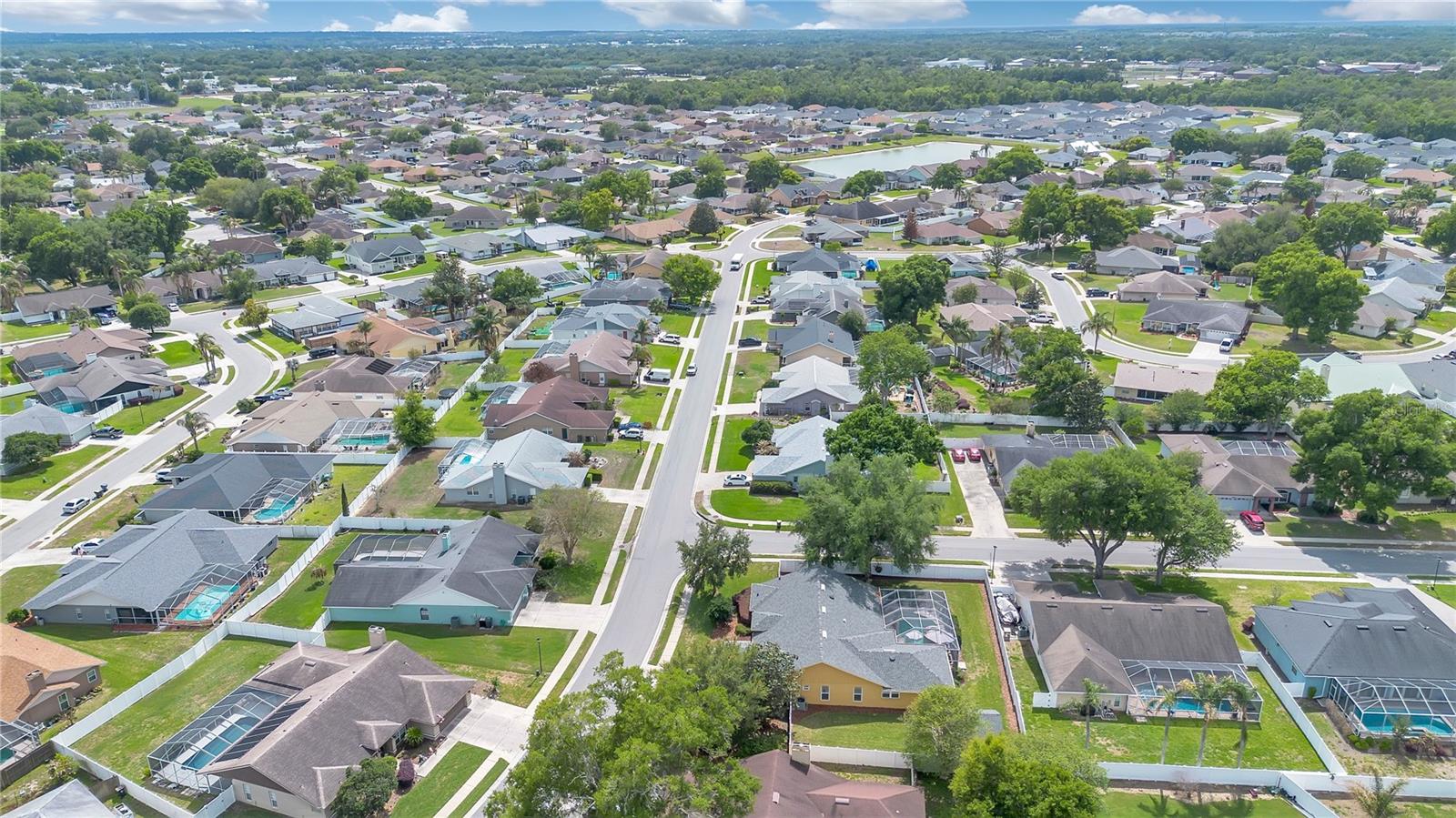 708 HUNTERS RUN BLVD, LAKELAND, FL, 33809