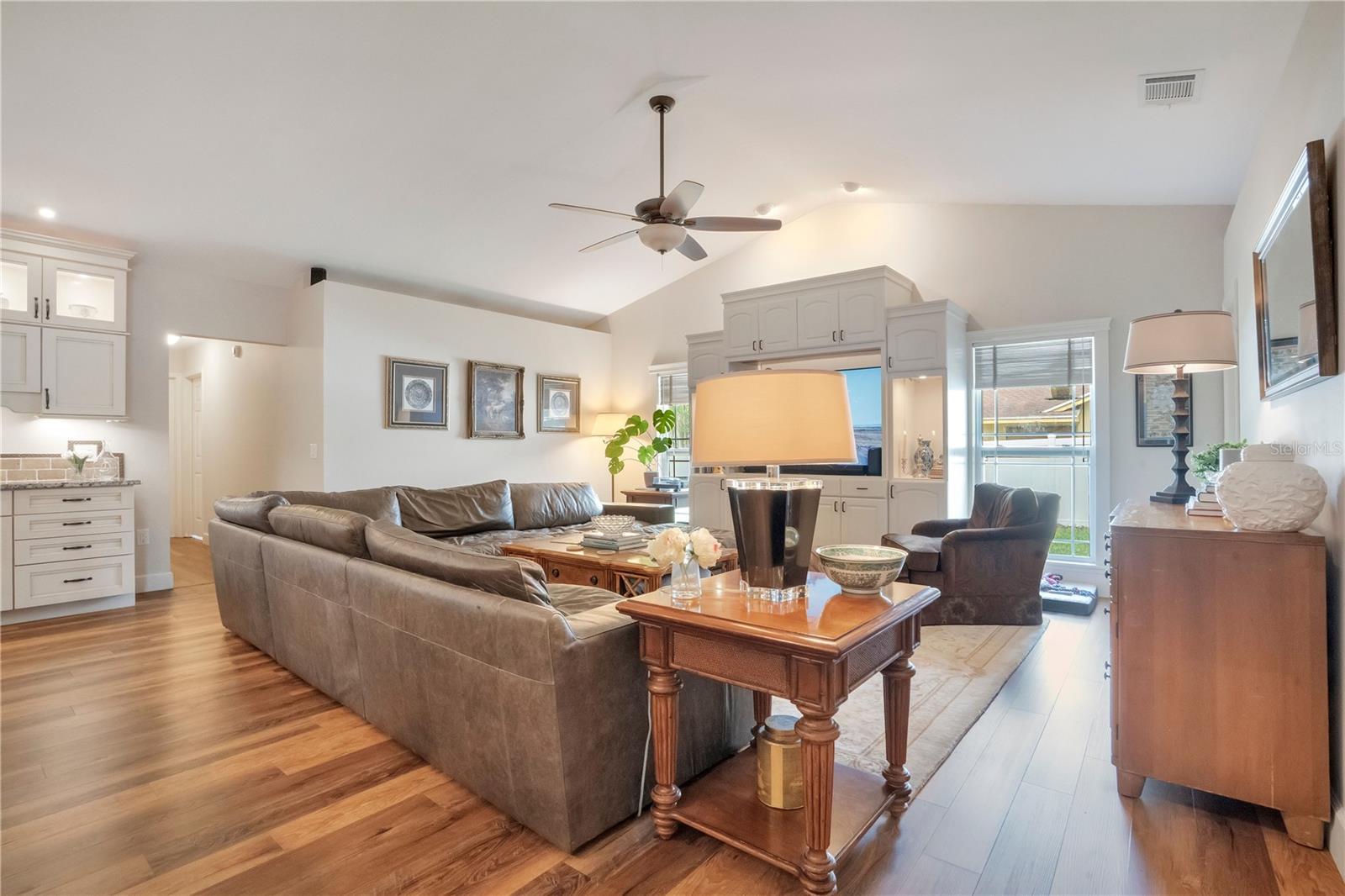 708 HUNTERS RUN BLVD, LAKELAND, FL, 33809