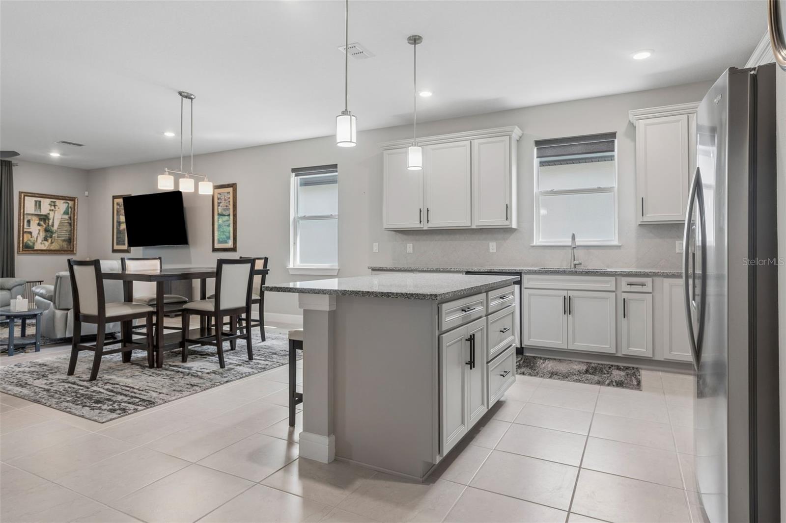 6382 BRADFORD WOODS DR, ZEPHYRHILLS, FL, 33542