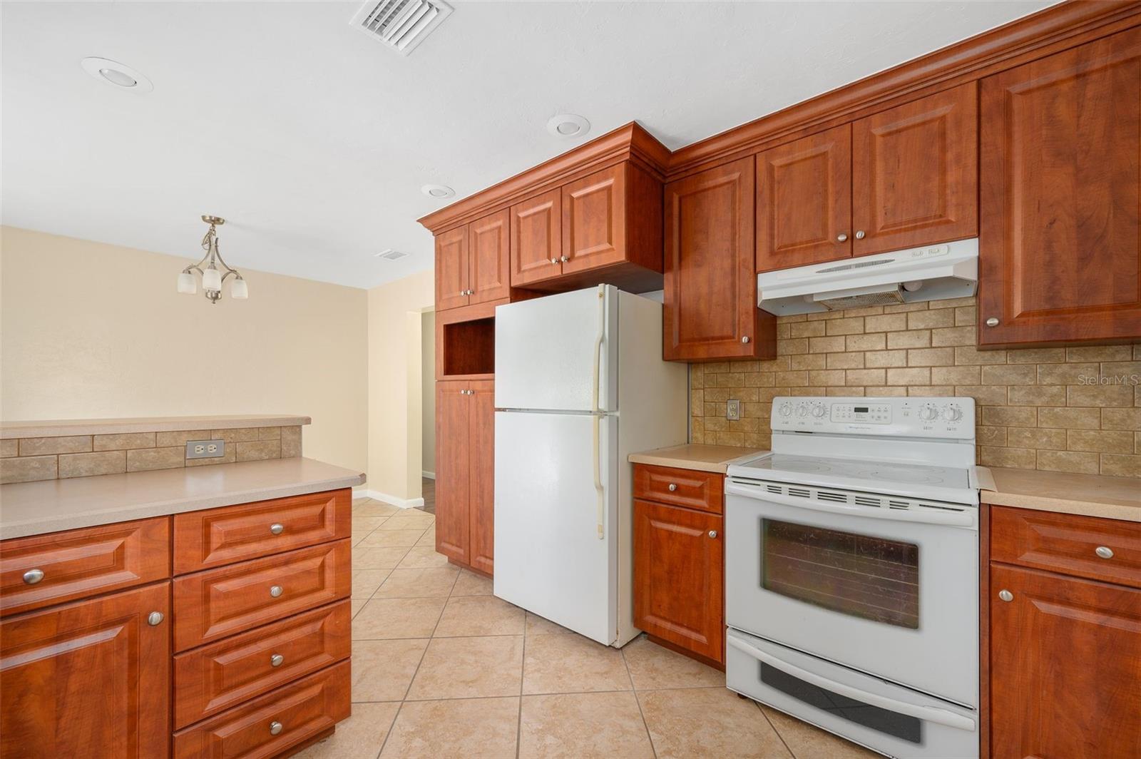 26443 SW 3RD PL, NEWBERRY, FL, 32669