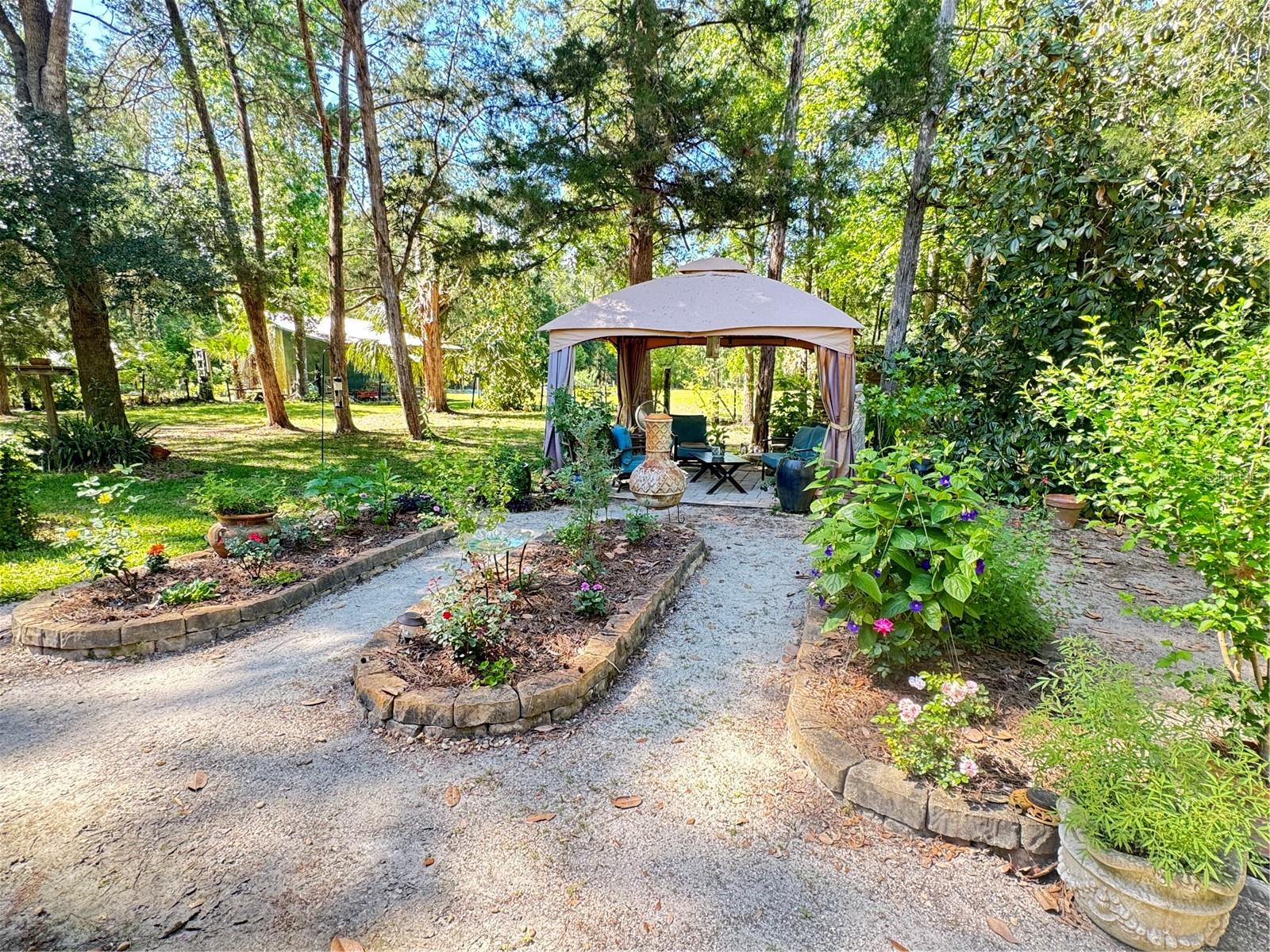 10371 E HIGHWAY 316, FORT MC COY, FL, 32134