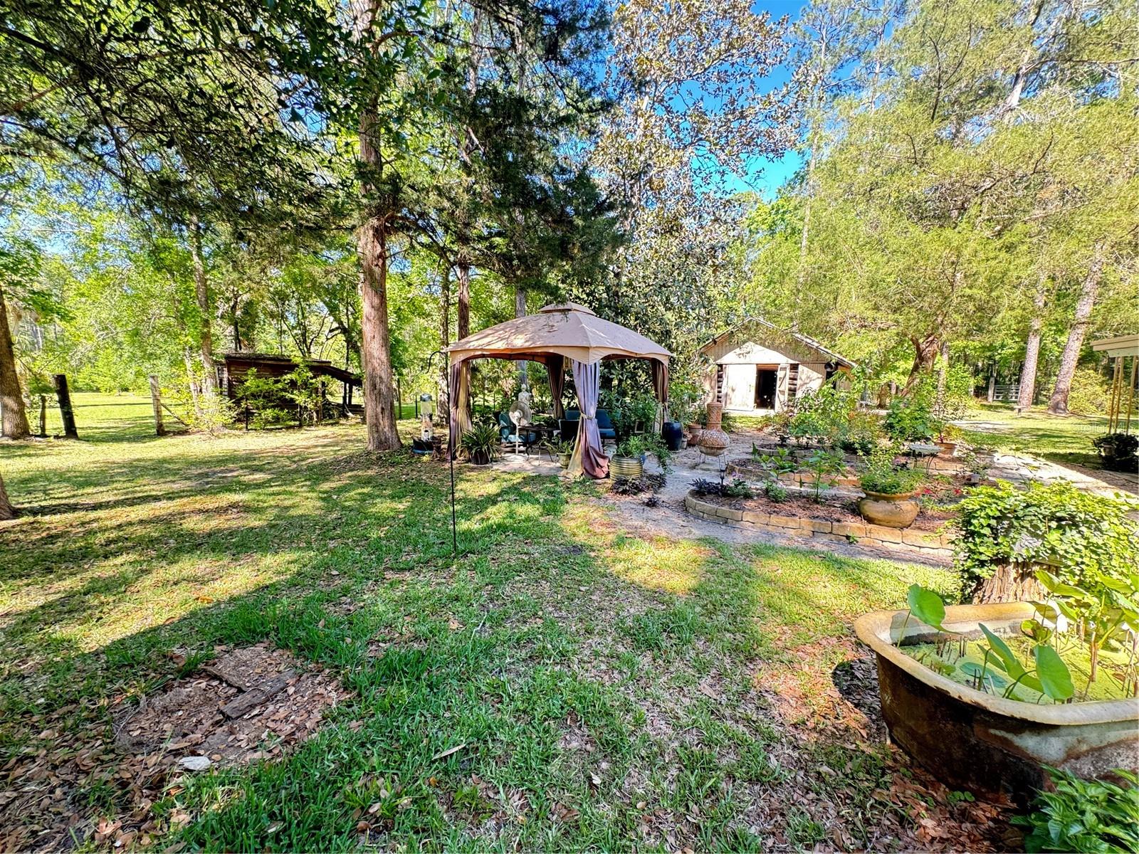 10371 E HIGHWAY 316, FORT MC COY, FL, 32134