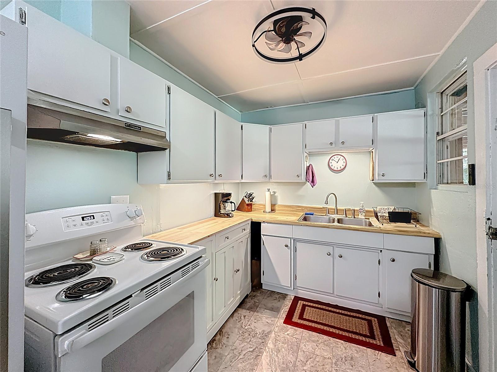 10371 E HIGHWAY 316, FORT MC COY, FL, 32134