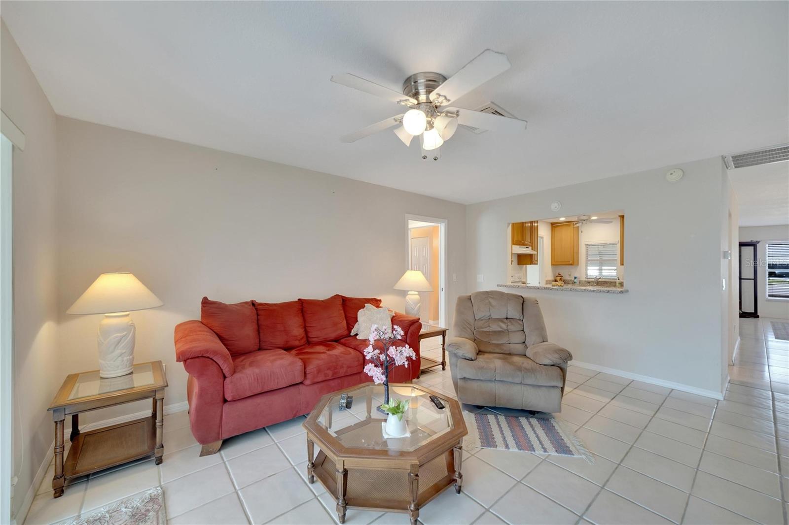 114 WINTERSONG LN, SUN CITY CENTER, FL, 33573