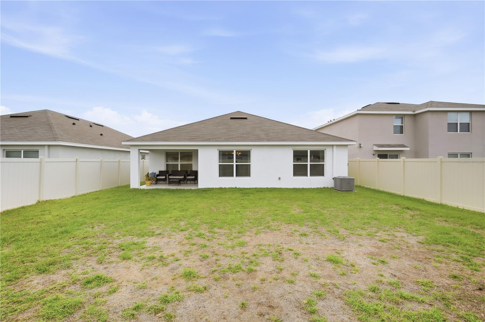 2807 GUMBO LIMBO DR, WIMAUMA, FL, 33598