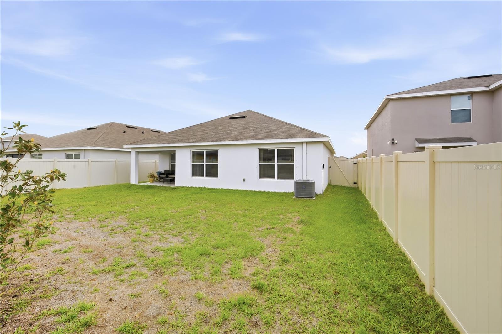 2807 GUMBO LIMBO DR, WIMAUMA, FL, 33598