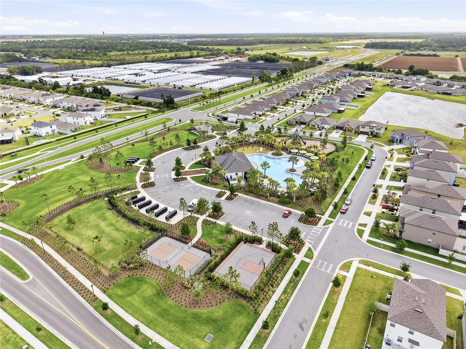 2807 GUMBO LIMBO DR, WIMAUMA, FL, 33598