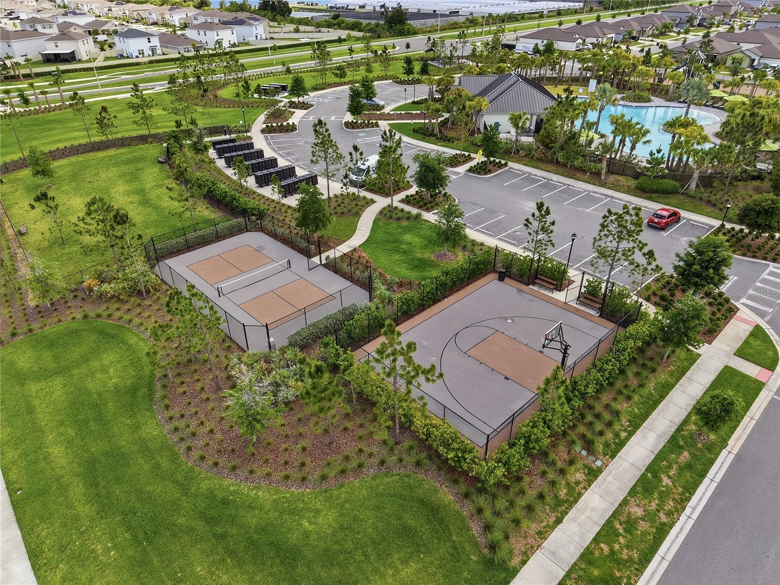 2807 GUMBO LIMBO DR, WIMAUMA, FL, 33598