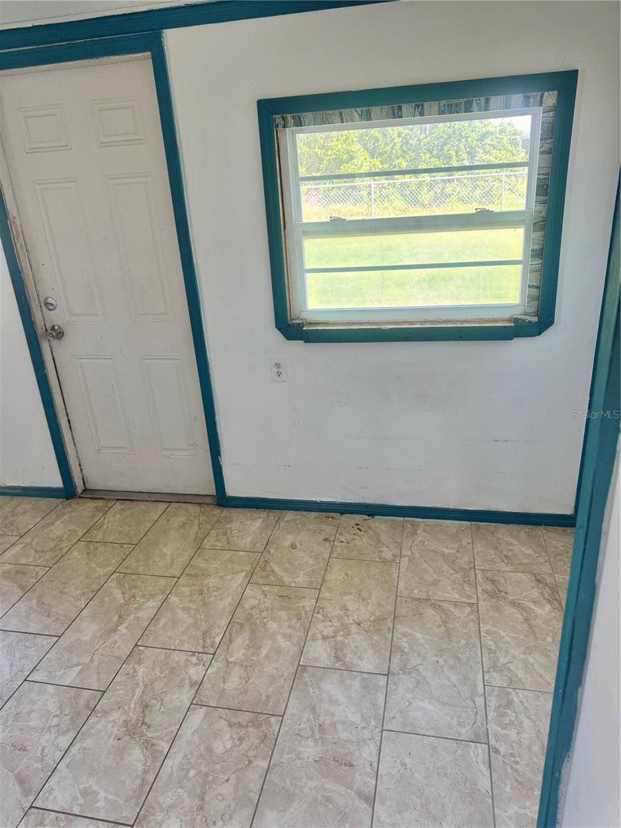 166 DARTMOUTH DR NW, PORT CHARLOTTE, FL, 33952