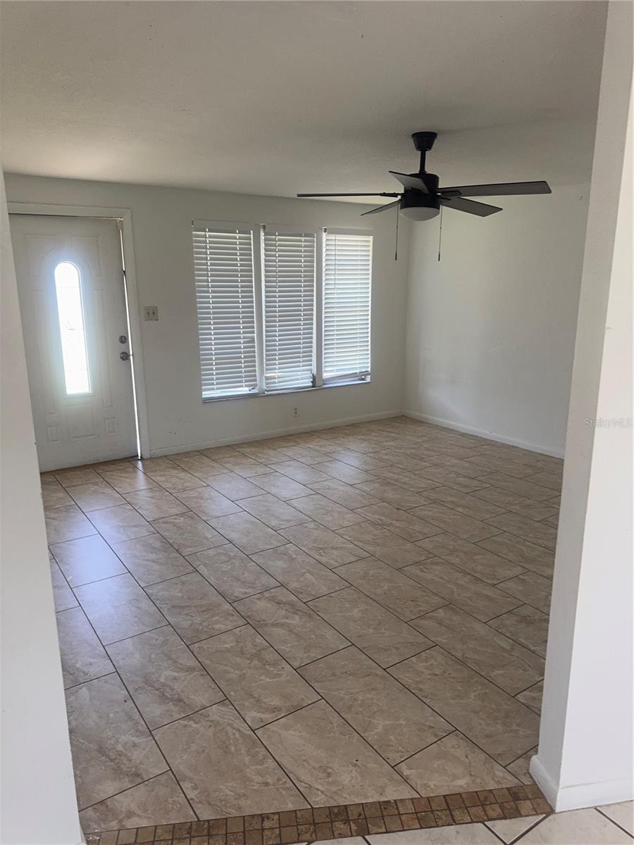 166 DARTMOUTH DR NW, PORT CHARLOTTE, FL, 33952