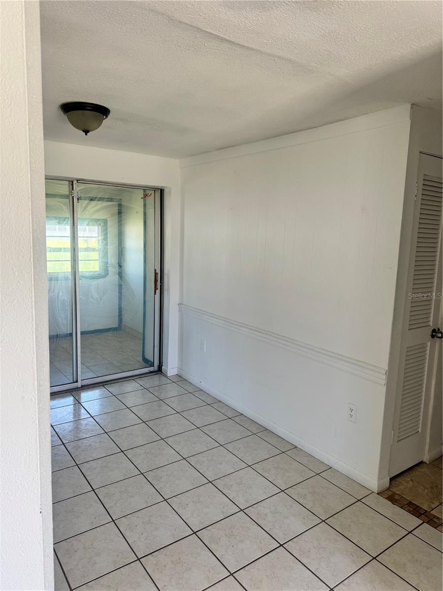 166 DARTMOUTH DR NW, PORT CHARLOTTE, FL, 33952