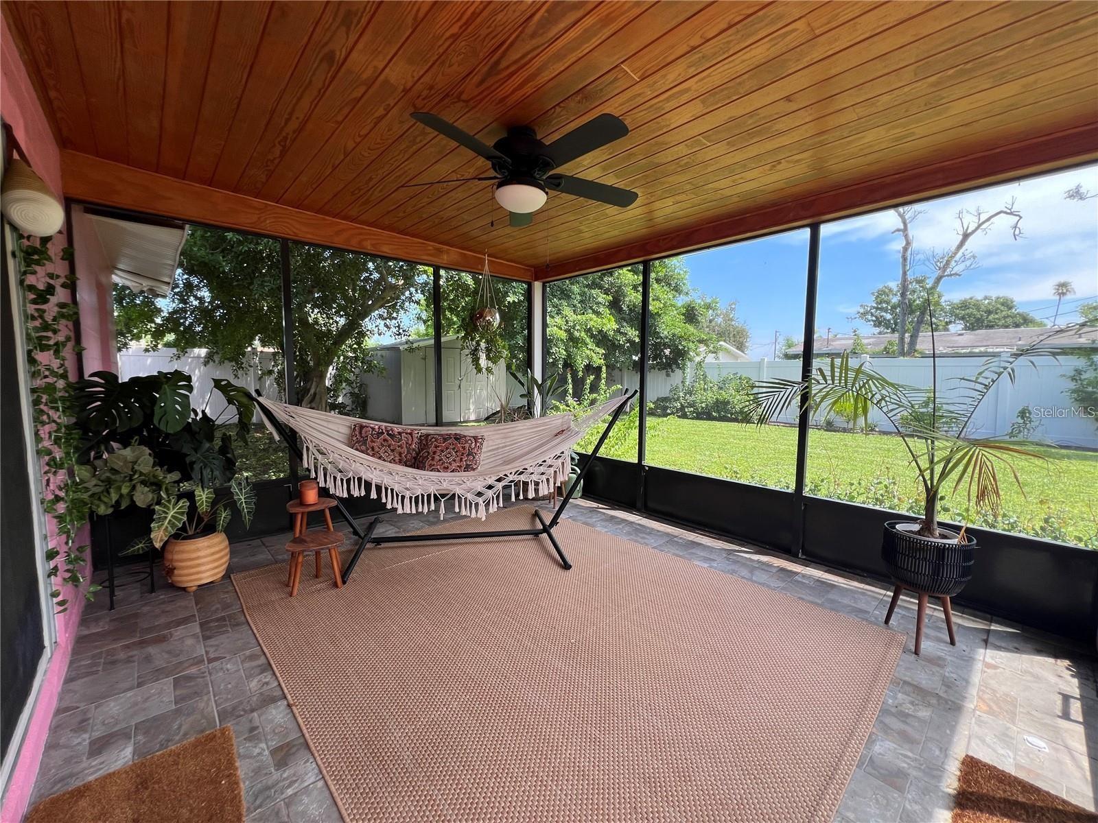 3748 MANATEE DR SE, ST PETERSBURG, FL, 33705