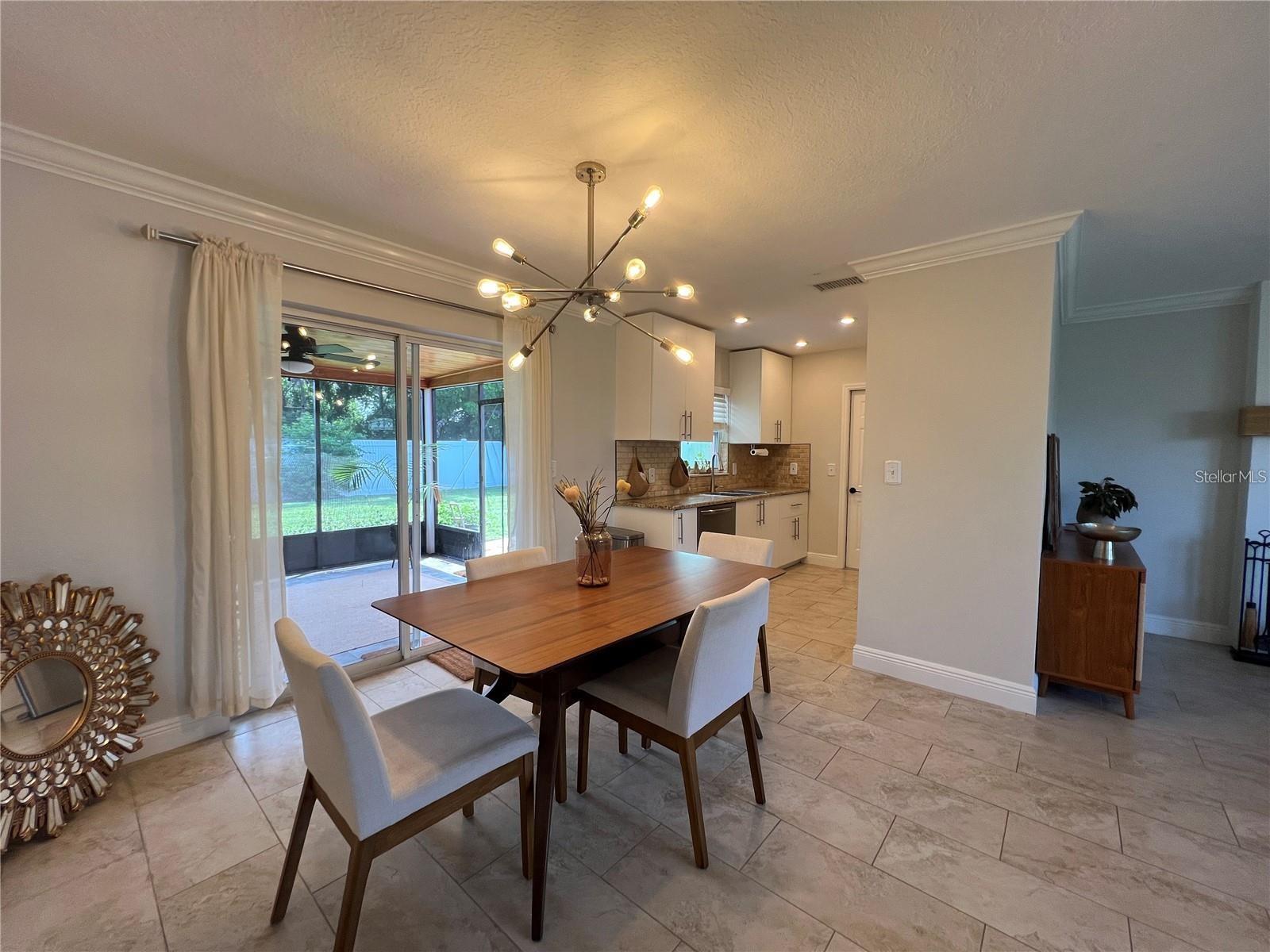 3748 MANATEE DR SE, ST PETERSBURG, FL, 33705