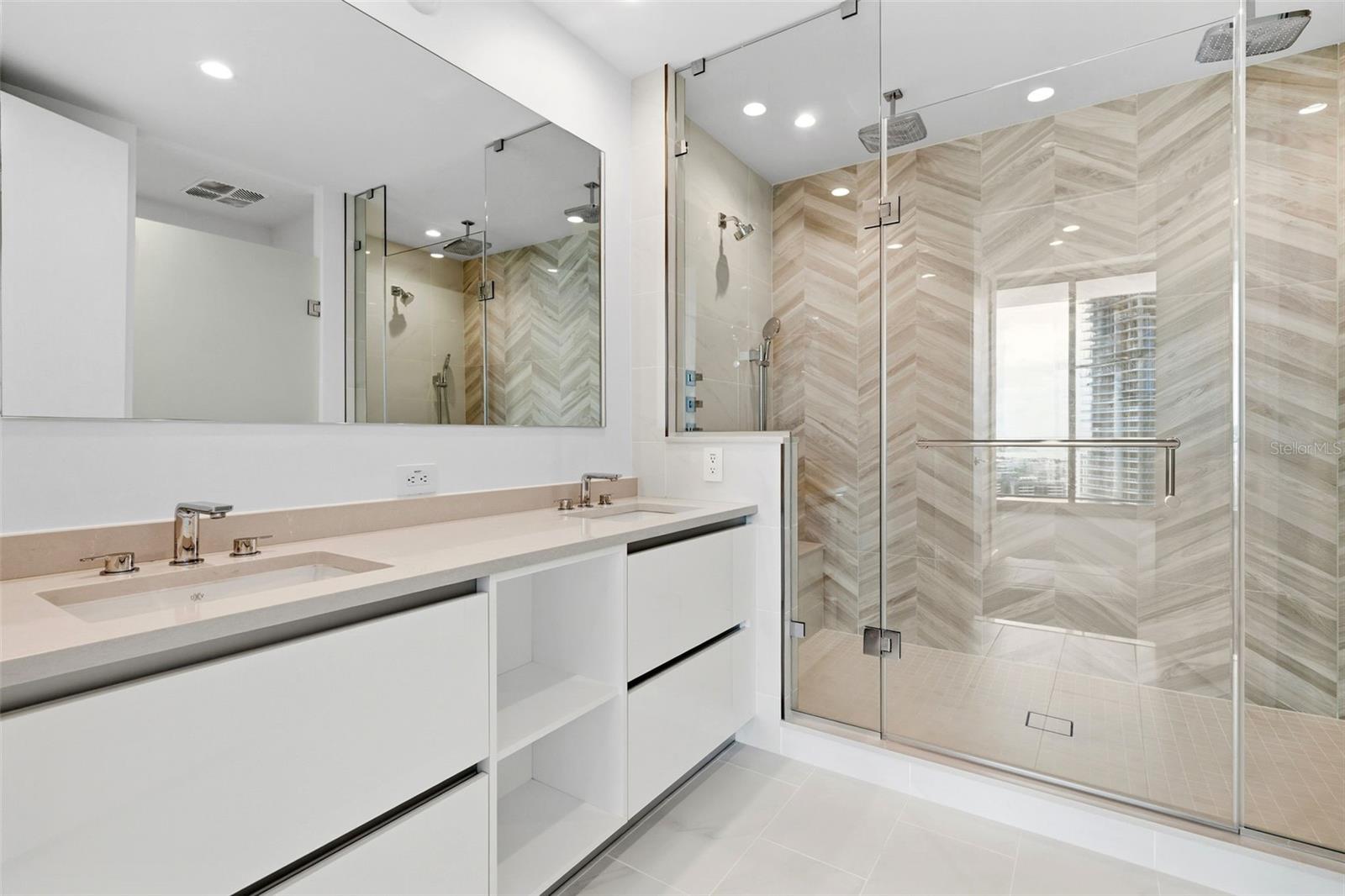 400 CENTRAL AVE #1903, ST PETERSBURG, FL, 33701