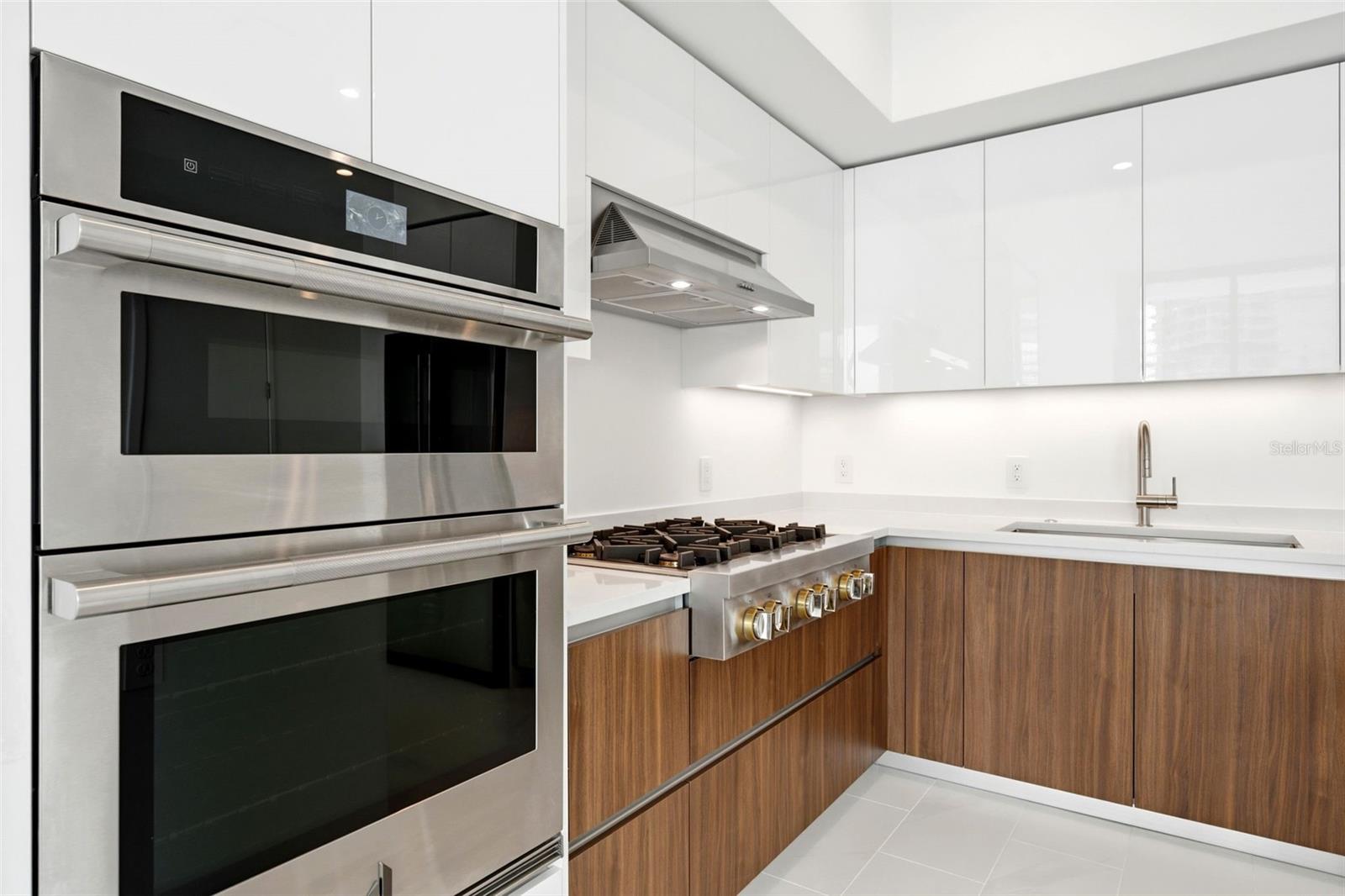 400 CENTRAL AVE #1903, ST PETERSBURG, FL, 33701