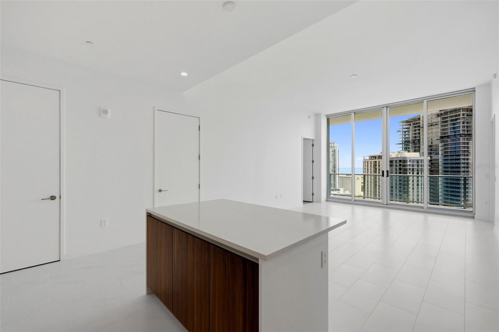 400 CENTRAL AVE #1903, ST PETERSBURG, FL, 33701