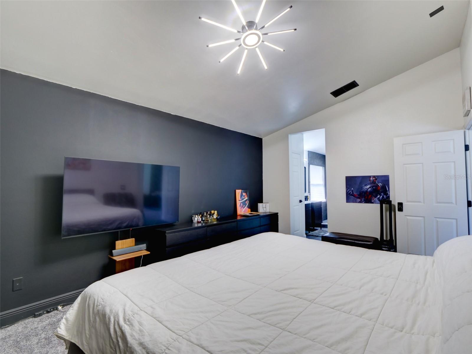 1084 ROYAL MARQUIS CIR, OCOEE, FL, 34761