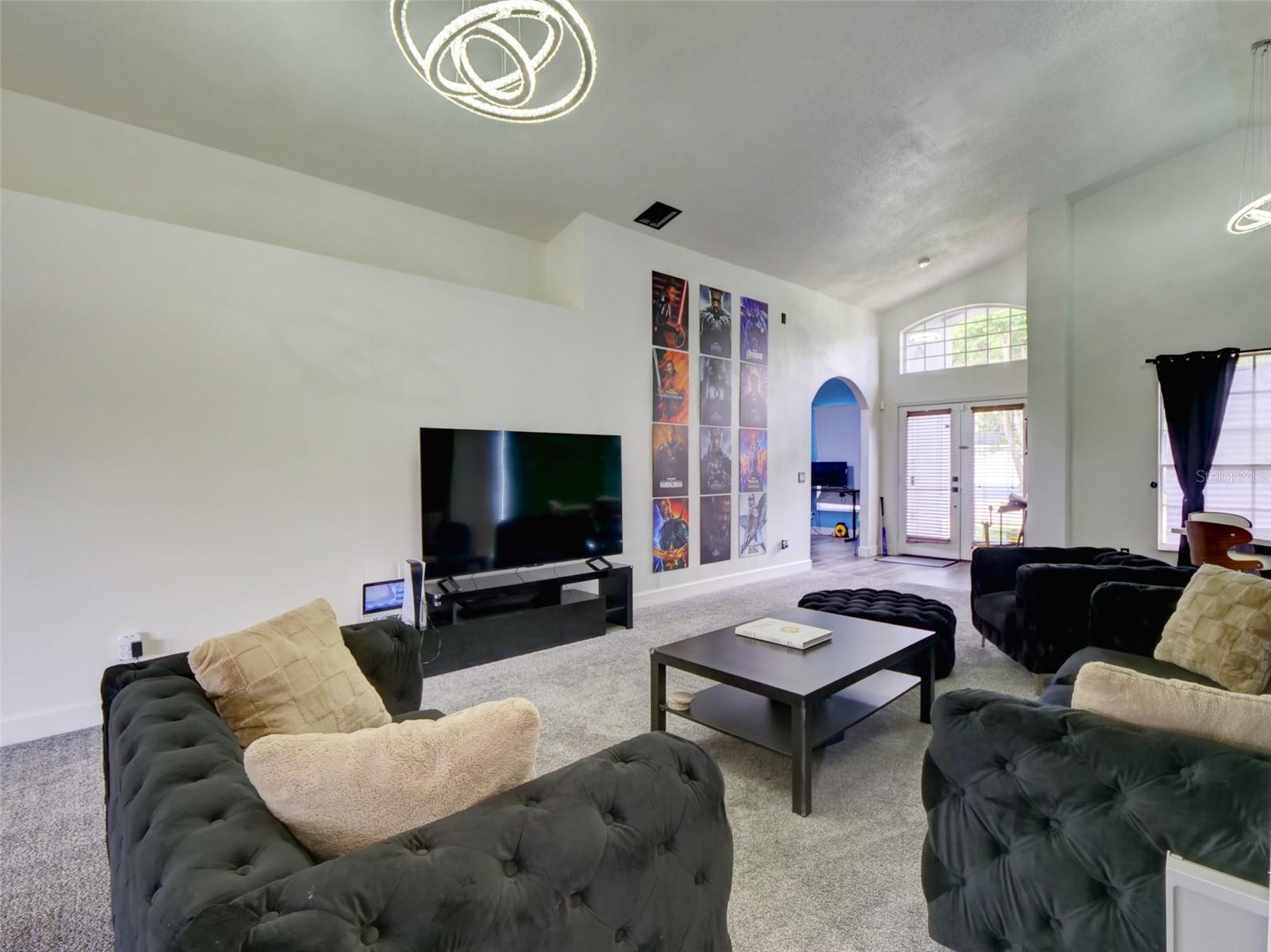 1084 ROYAL MARQUIS CIR, OCOEE, FL, 34761