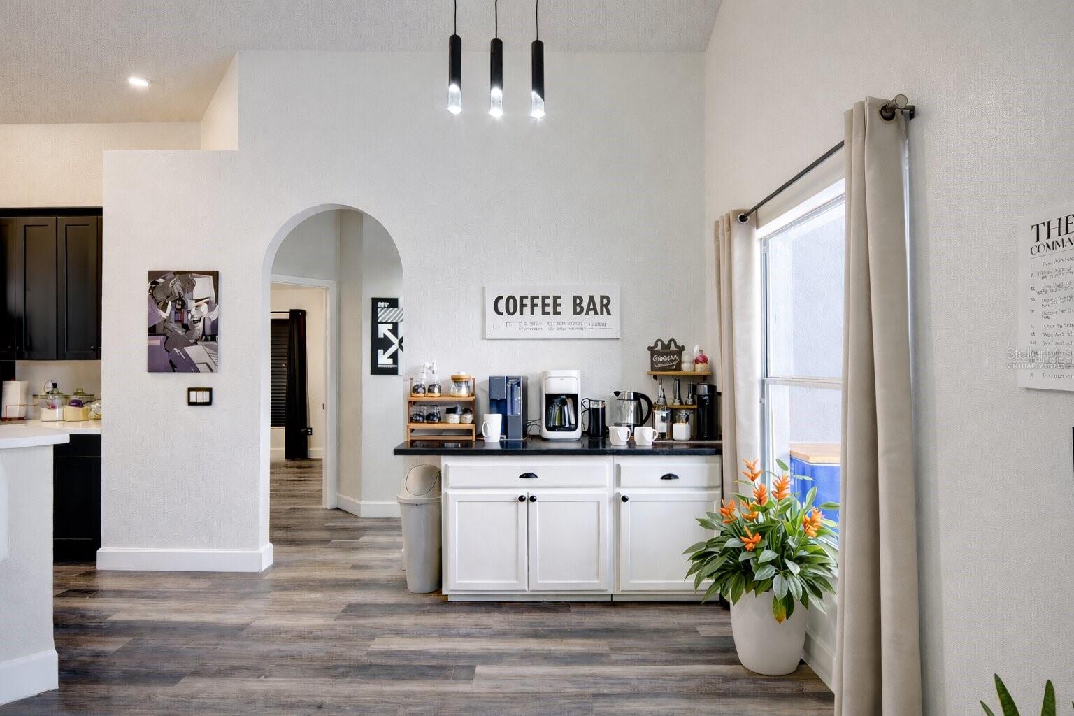 1084 ROYAL MARQUIS CIR, OCOEE, FL, 34761