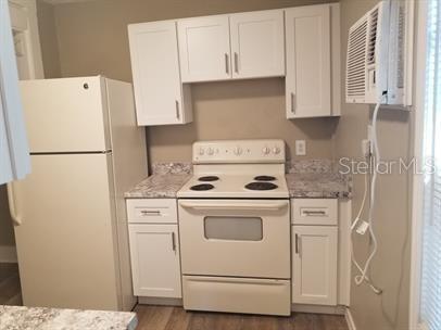 318 E TARPON AVE #2, TARPON SPRINGS, FL, 34689