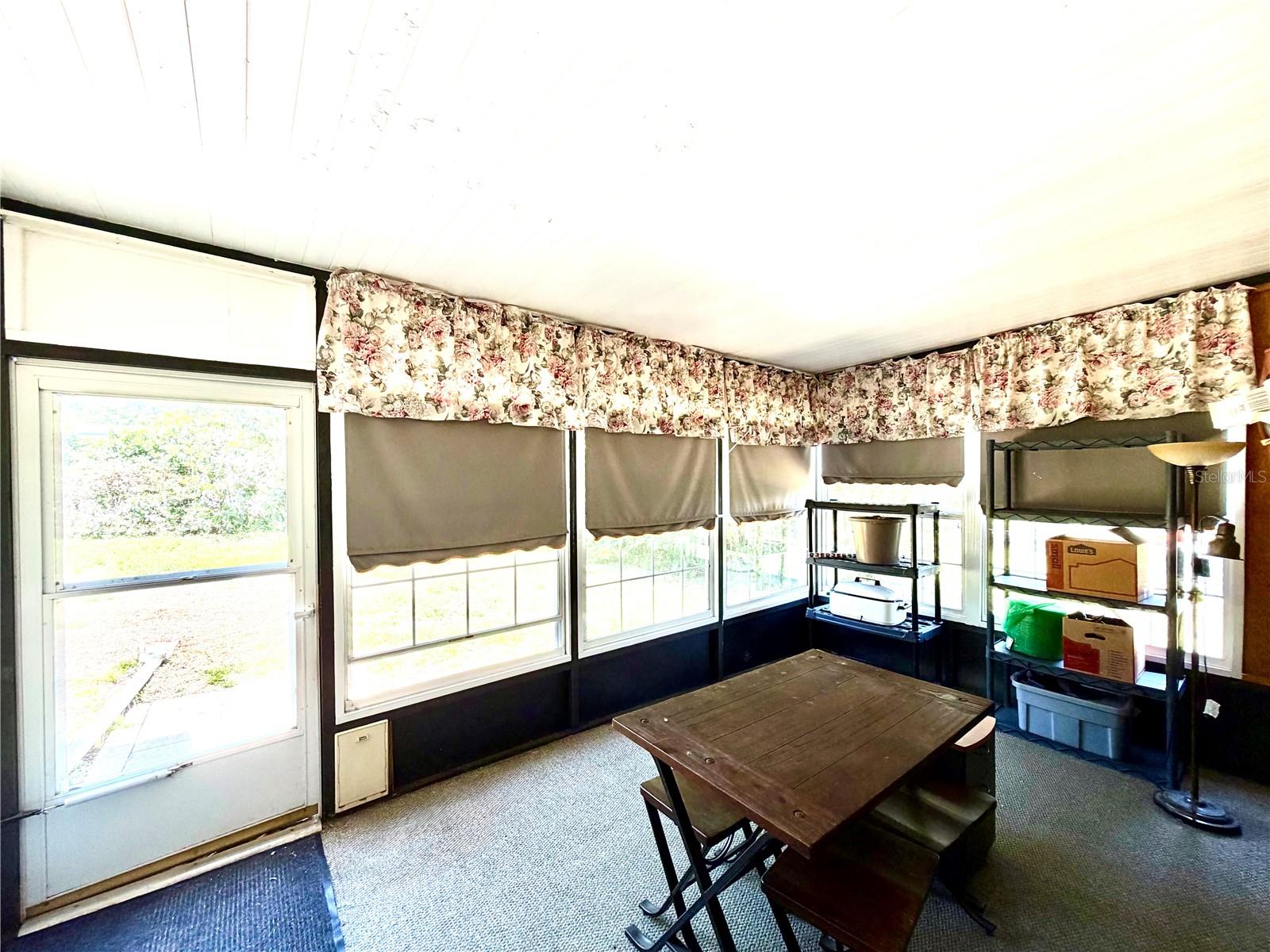 10 N DAVIS ST, BEVERLY HILLS, FL, 34465