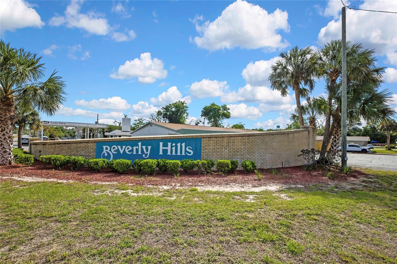 10 N DAVIS ST, BEVERLY HILLS, FL, 34465