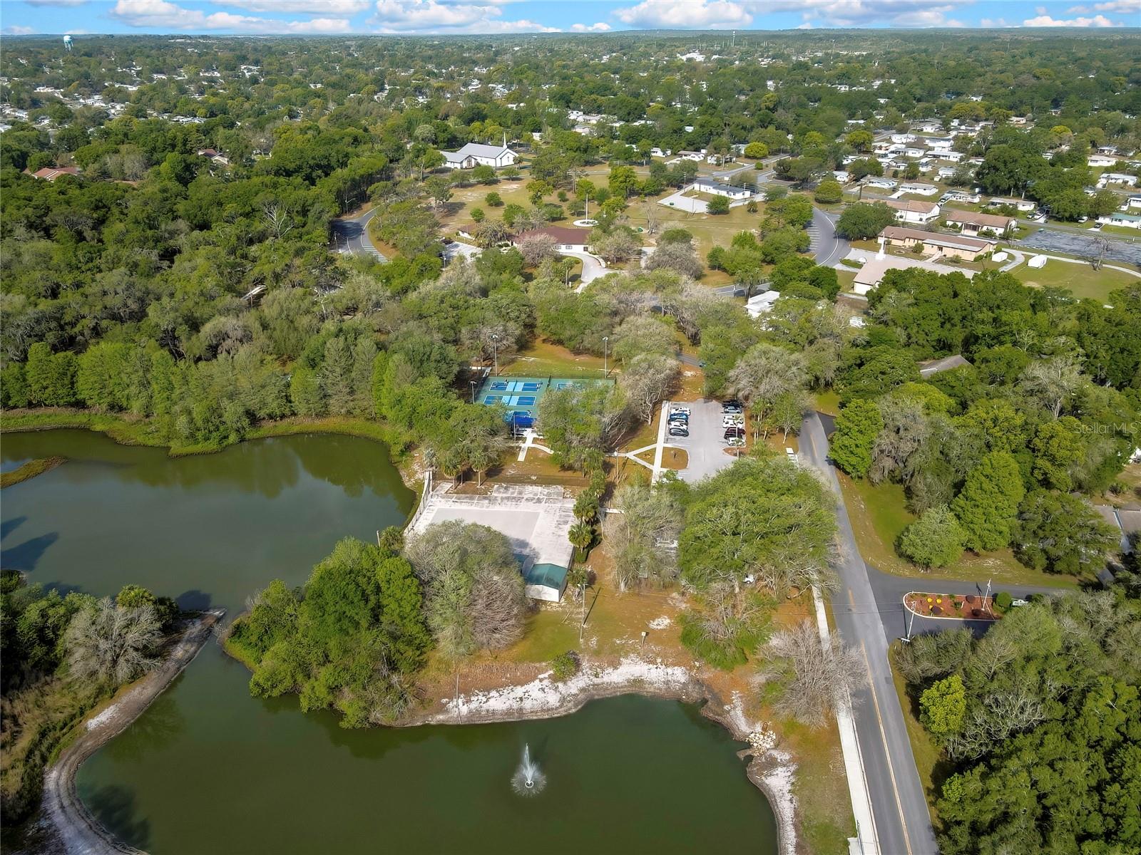 10 N DAVIS ST, BEVERLY HILLS, FL, 34465