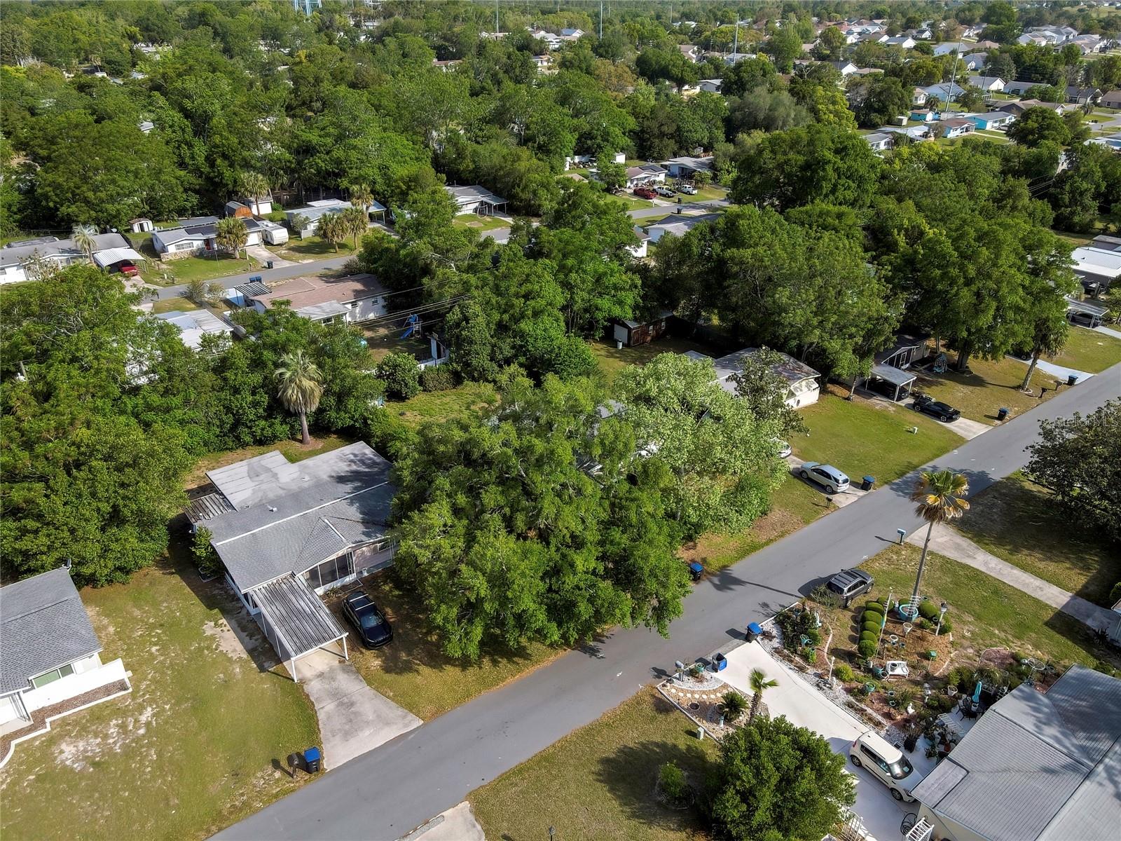 10 N DAVIS ST, BEVERLY HILLS, FL, 34465